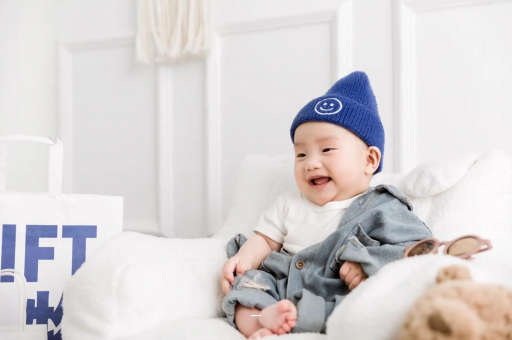 谷城宝宝有黄疸手却很白